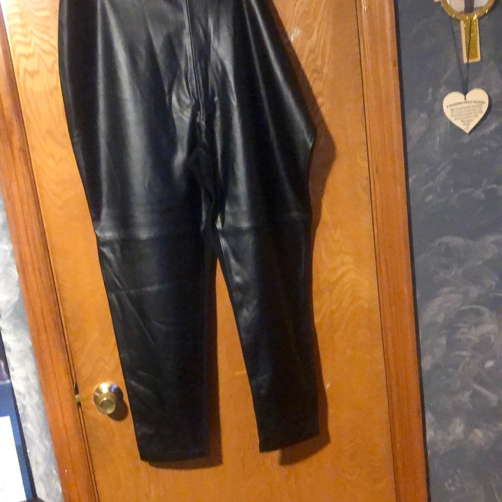 NWOT faux leather Pants black and brown